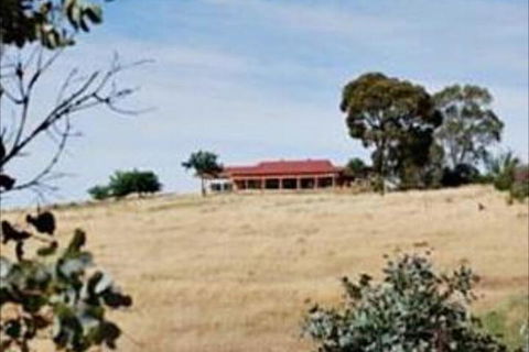 Clare View Accommodation - Hobart Tourism 4