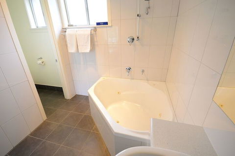 Hamilton Town House Motel - Tourism TAS 7