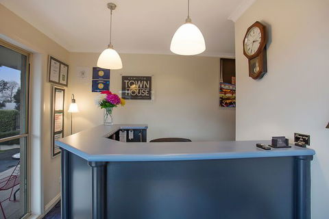 Hamilton Town House Motel - Tourism TAS 1