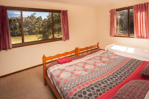 Billa Billa Farm Cottages - Tourism TAS 5