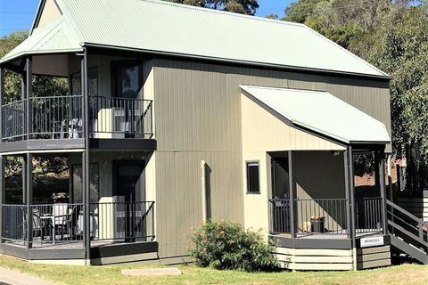 Edgewater Terraces At Metung - Hobart Tourism 3