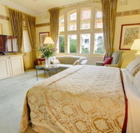 Simpson of Potts Point - Hobart Tourism