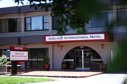 Adelaide International Motel - Hobart Tourism 0
