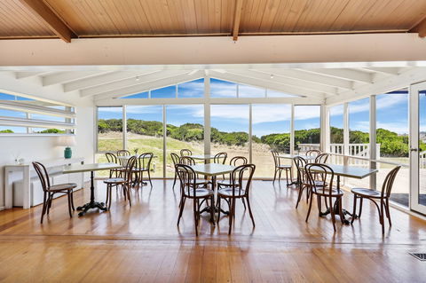 Clifftop Boutique Accommodation - Tourism TAS 3