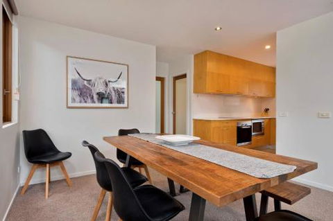 Snow Stream Apartments - Hobart Tourism 2