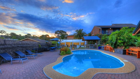 Pelican Motor Inn - Hobart Tourism 1