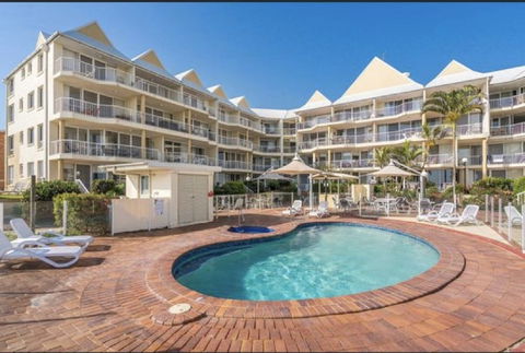Crystal Beach Holiday Apartments - Tourism TAS 6
