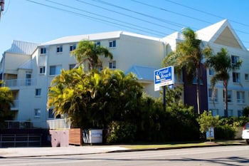 Crystal Beach Holiday Apartments - Tourism TAS 4