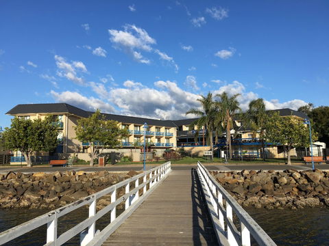 Mariners On The Waterfront - Tourism TAS 1