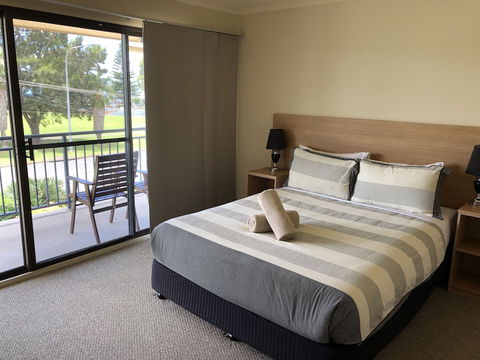Araluen Motor Lodge - Tourism TAS 6