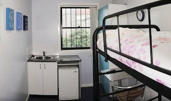 Sinclairs City Hostel - Tourism TAS 4