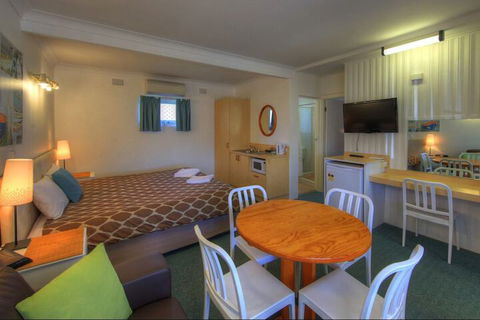 Bermagui Motor Inn - Hobart Tourism 5