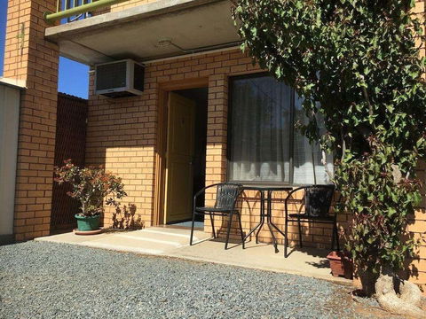 Deniliquin Motel - Hobart Tourism 5