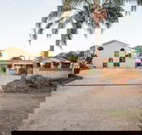 Jacaranda Place Motor Inn - Hobart Tourism