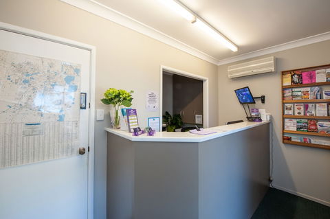 Jacaranda Place Motor Inn - Hobart Tourism 6