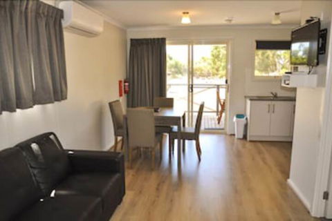 Western KI Caravan Park - Tourism TAS 0