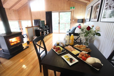 Belle's At Montville - Hobart Tourism 6