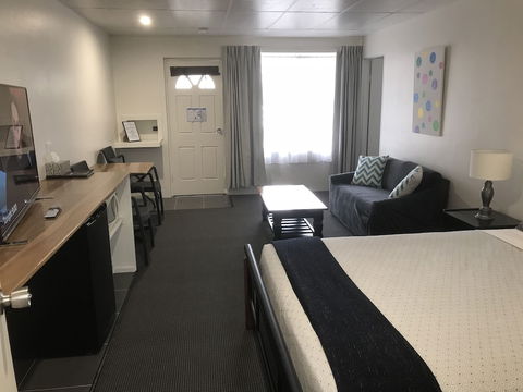 Cook's Endeavour Motor Inn - Hobart Tourism 4