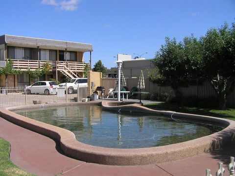 Bell Tower Motor Inn - Tourism TAS 5