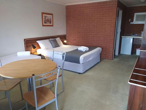 Junction Motel Wagga - Tourism TAS 3