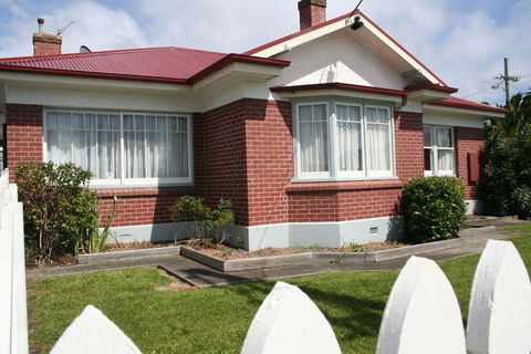 Moonah Central Apartments - Tourism TAS 0