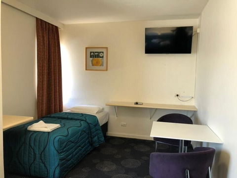 The Astor Hotel Motel - Tourism TAS 2