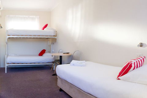 Bathurst Explorers Motel - Tourism TAS 5