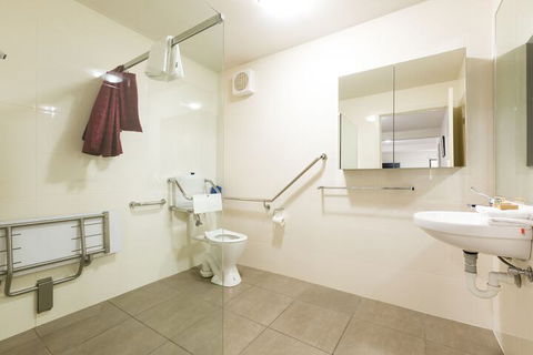 Apex Park Holiday Apartments - Tourism TAS 5