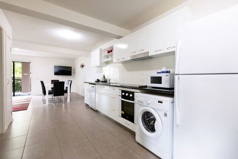 Apex Park Holiday Apartments - Tourism TAS 1