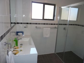 Garden Of Eden Caravan Park - Tourism TAS 2