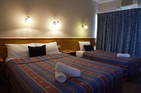 Paddle Wheel Motel - Tourism TAS 5