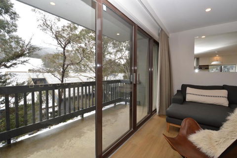 Mowamba A1 - Hobart Tourism 3