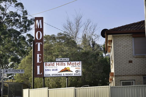 Bald Hills Motel - Hobart Tourism 1