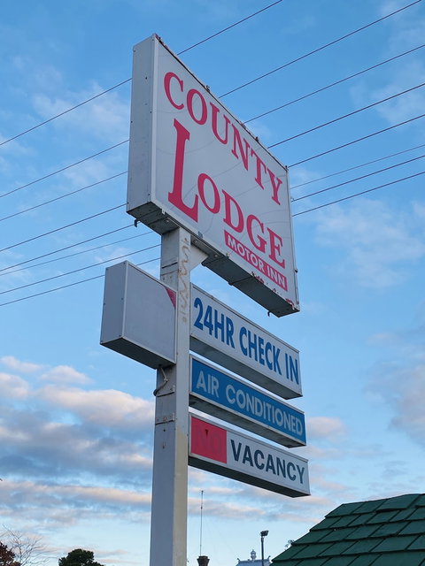 County Lodge Motor Inn - Tourism TAS 0