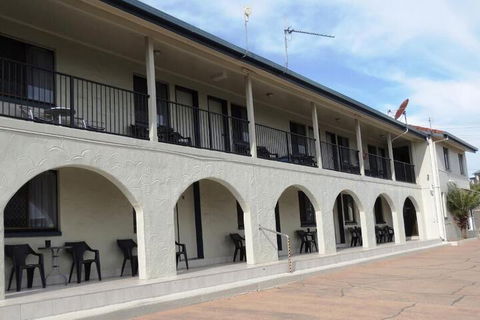 Park View Motel - Tourism TAS 5