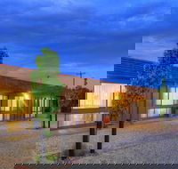 Motel Meneres - Tourism TAS