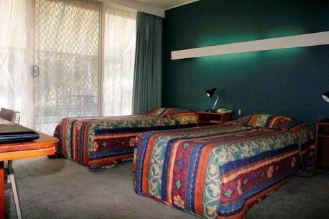 Riverview Motel Deniliquin - Hobart Tourism 0