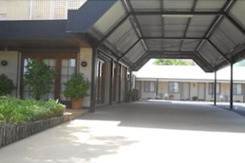 All Seasons Motor Lodge - Tourism TAS 1