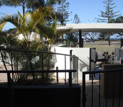 Meridian Alex Beach Apartments - Tourism TAS 1