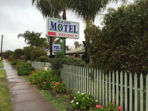 Oasis Motel Peak Hill - Tourism TAS 6
