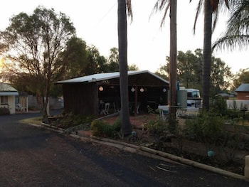 Oasis Motel Peak Hill - Tourism TAS 3