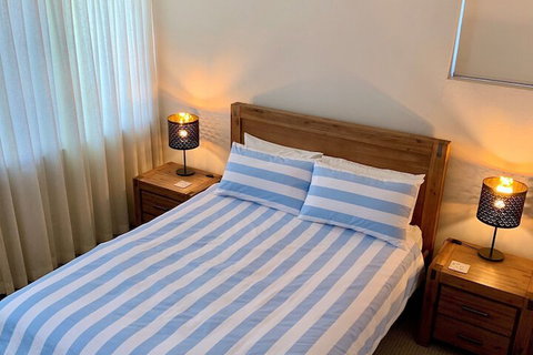 Sea Point Ocean Apartments - Tourism TAS 5