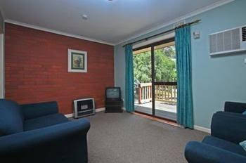 Kingsway Holiday Flats & Gariwerd House. - Tourism TAS 0
