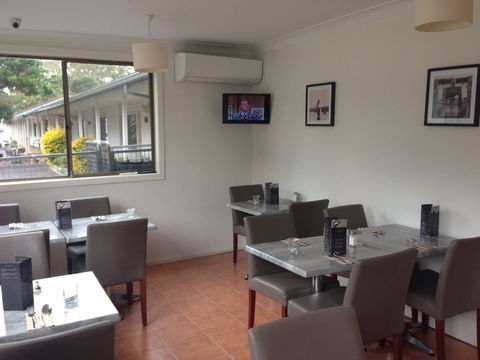 Newcastle Links Motel - Tourism TAS 1