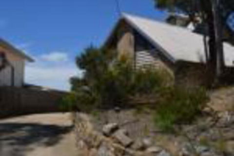 Cedar Haven - Hobart Tourism 0