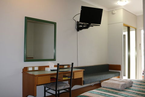 The Hermitage Motel - Tourism TAS 4