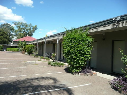 The Hermitage Motel - Tourism TAS 0