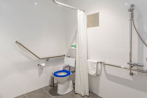 Cache Accommodation - Hobart Tourism 7