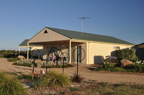 Milawa Muscat Retreat B&B - Tourism TAS 6
