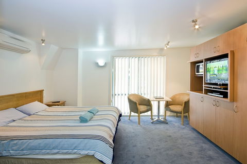 Anchorage Motel And Villas - Tourism TAS 6